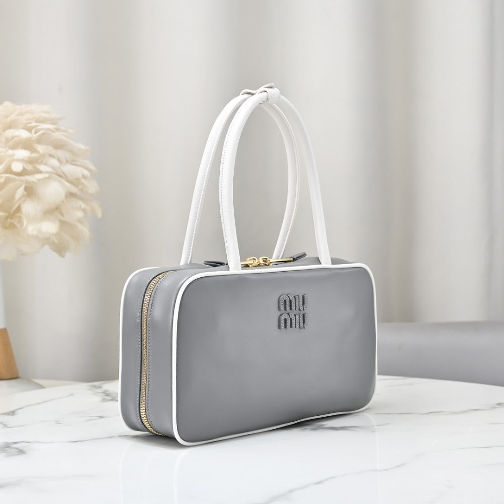 Dragons Bags Miun Miun Luxury Bag --123741