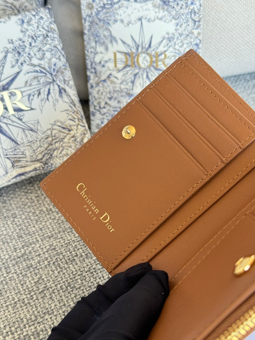 Dragons BagsDiorn Luxury Bag --115126