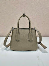 new-luxury-designer-bags-nm2150