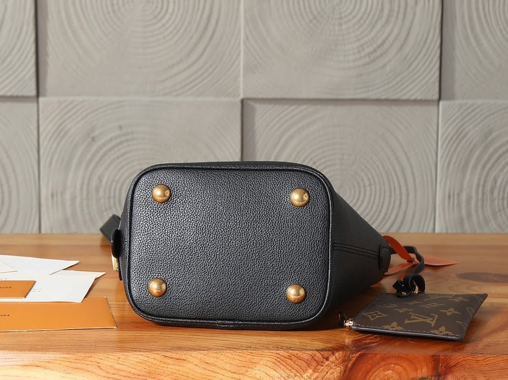 Dragons Bags ln Luxury Bag --81876