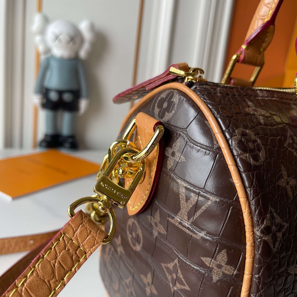 Dragons Bags ln Luxury Bag --77525