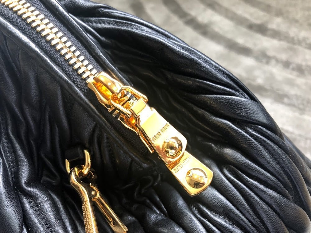 Dragons Bags Miun Miun Luxury Bag --122237