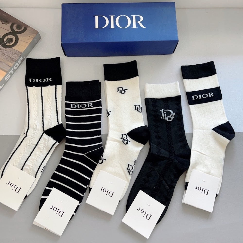 Dragons Bags Premium Luxury Socks --97752