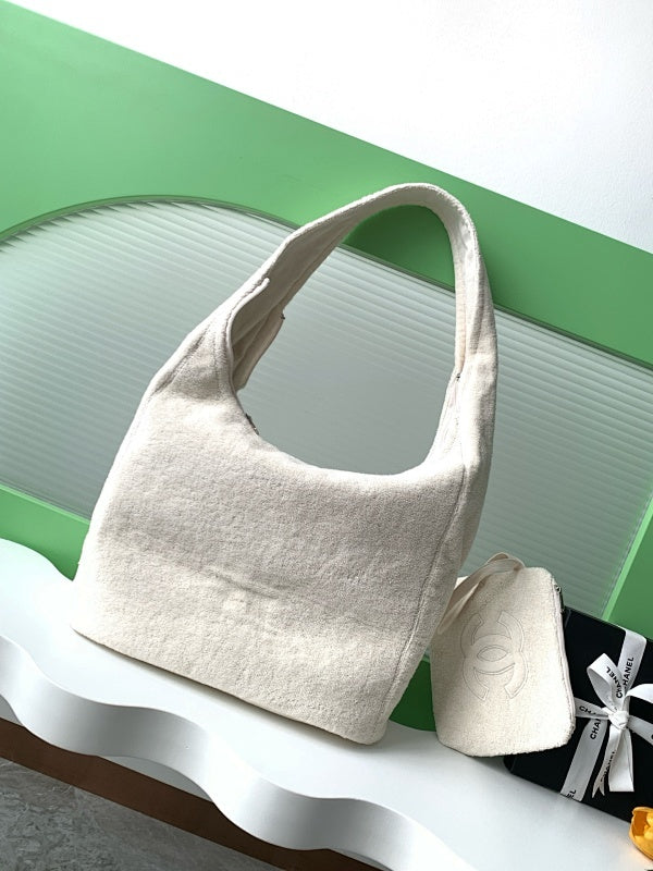 new-luxury-designer-bags-nm9782