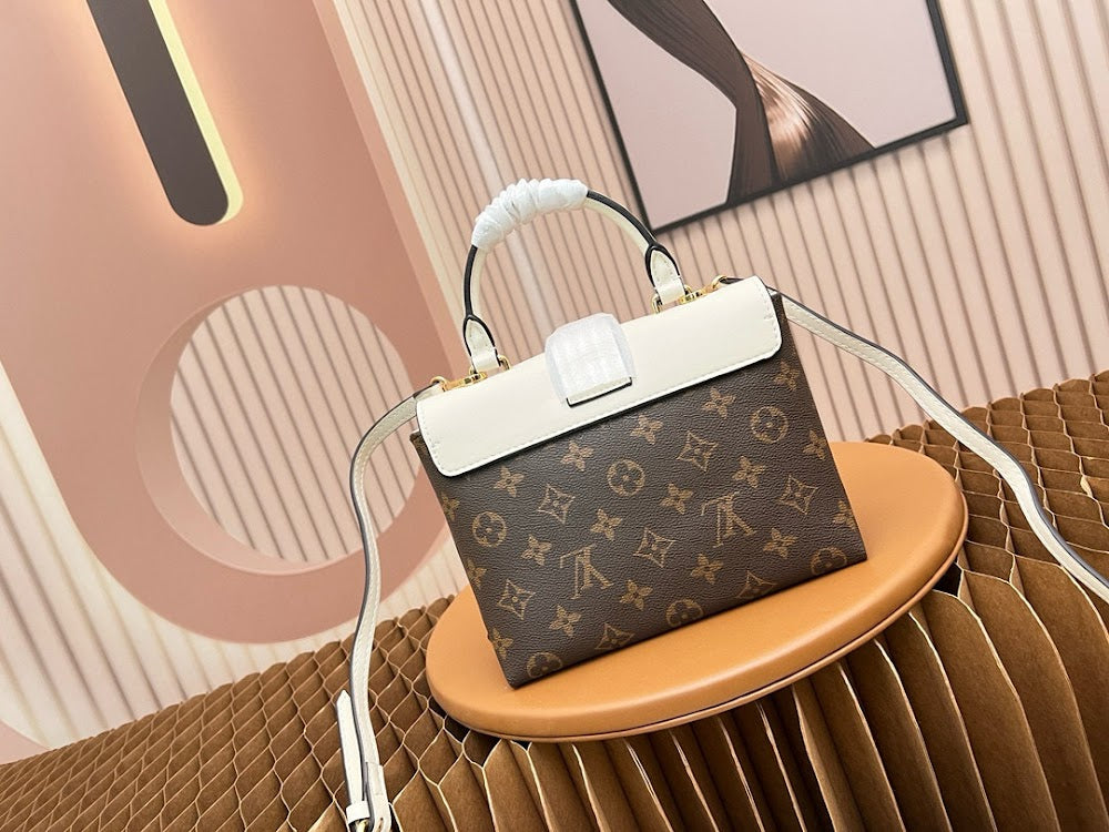 Dragons Bags ln Luxury Bag --81491