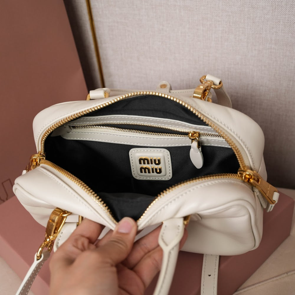 Dragons Bags Miun Miun Luxury Bag --123521