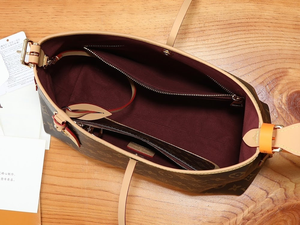 Dragons Bags ln Luxury Bag --97274