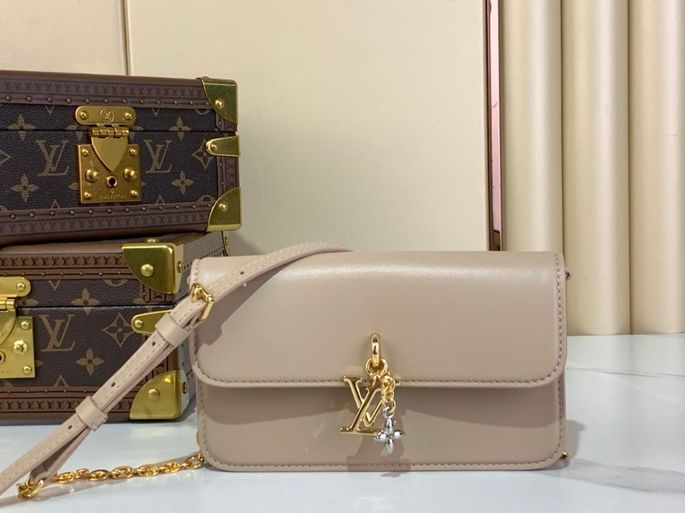 Dragons Bags ln Luxury Bag --62844