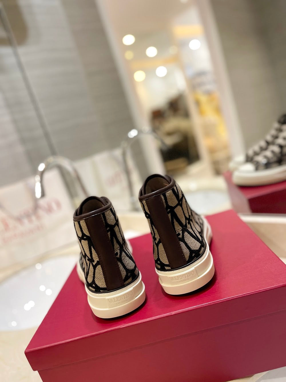Dragons Bags Valentino Luxury Shoes --52648