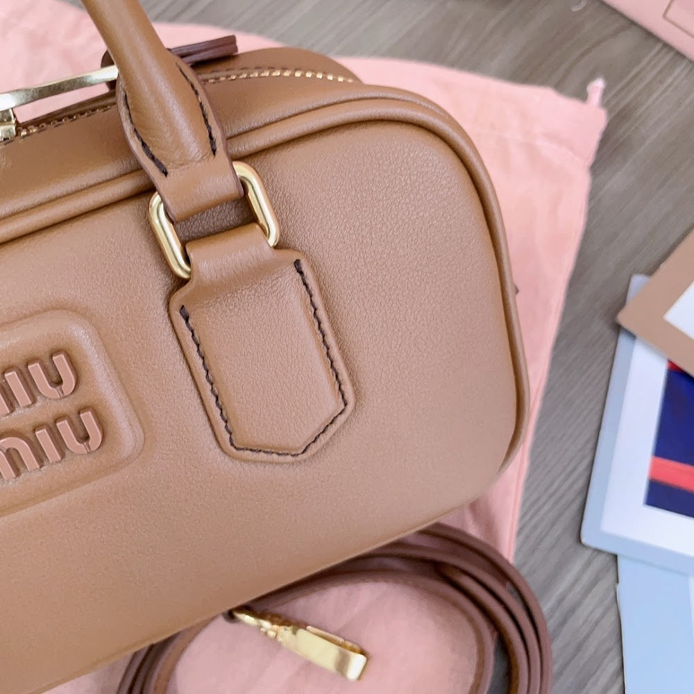 Dragons Bags Miun Miun Luxury Bag --123486
