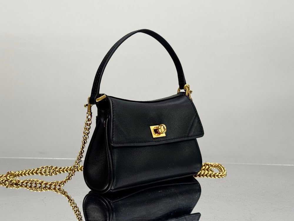 new-luxury-designer-bags-nm21548