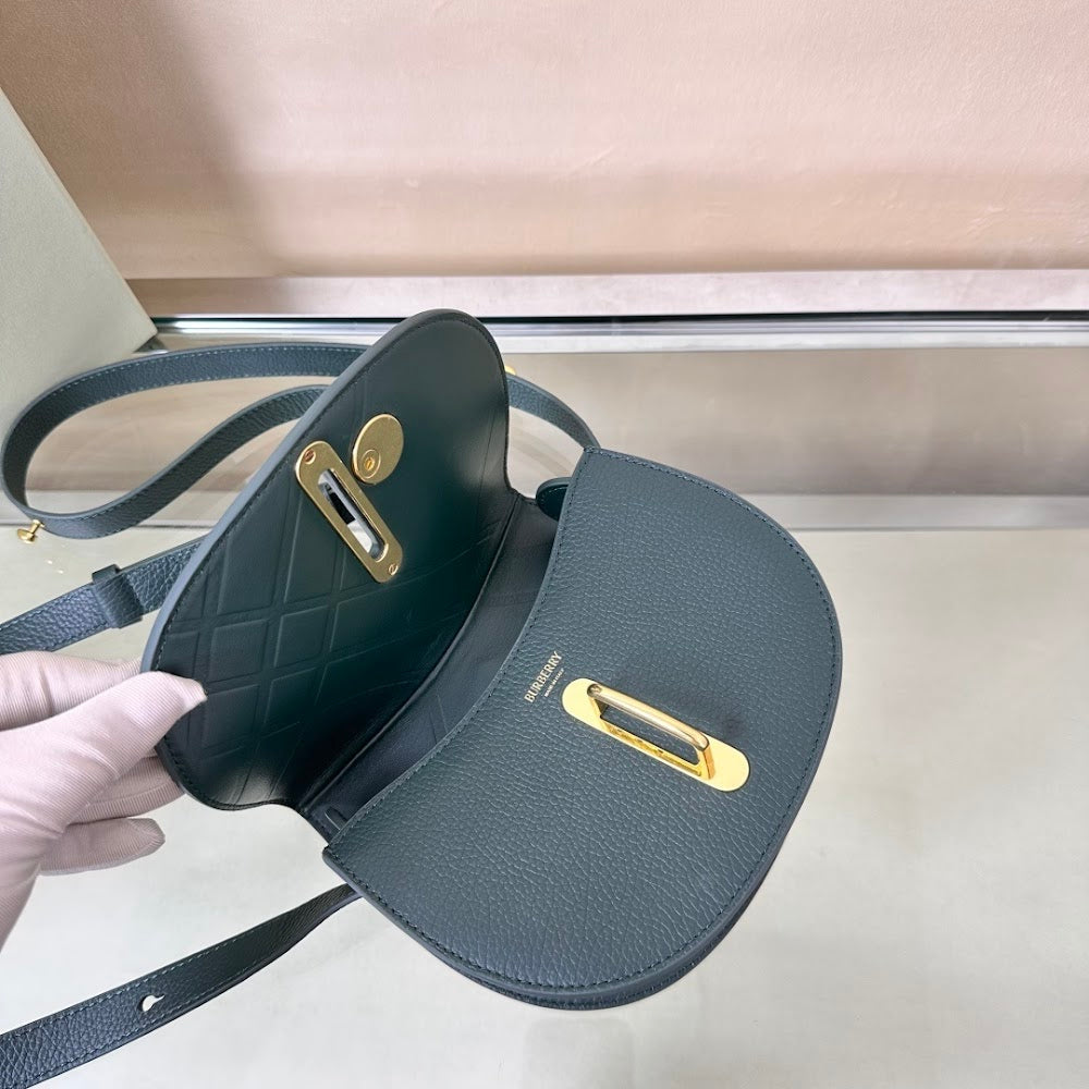 Dragons Bags Burberryn Luxury Bag --92026