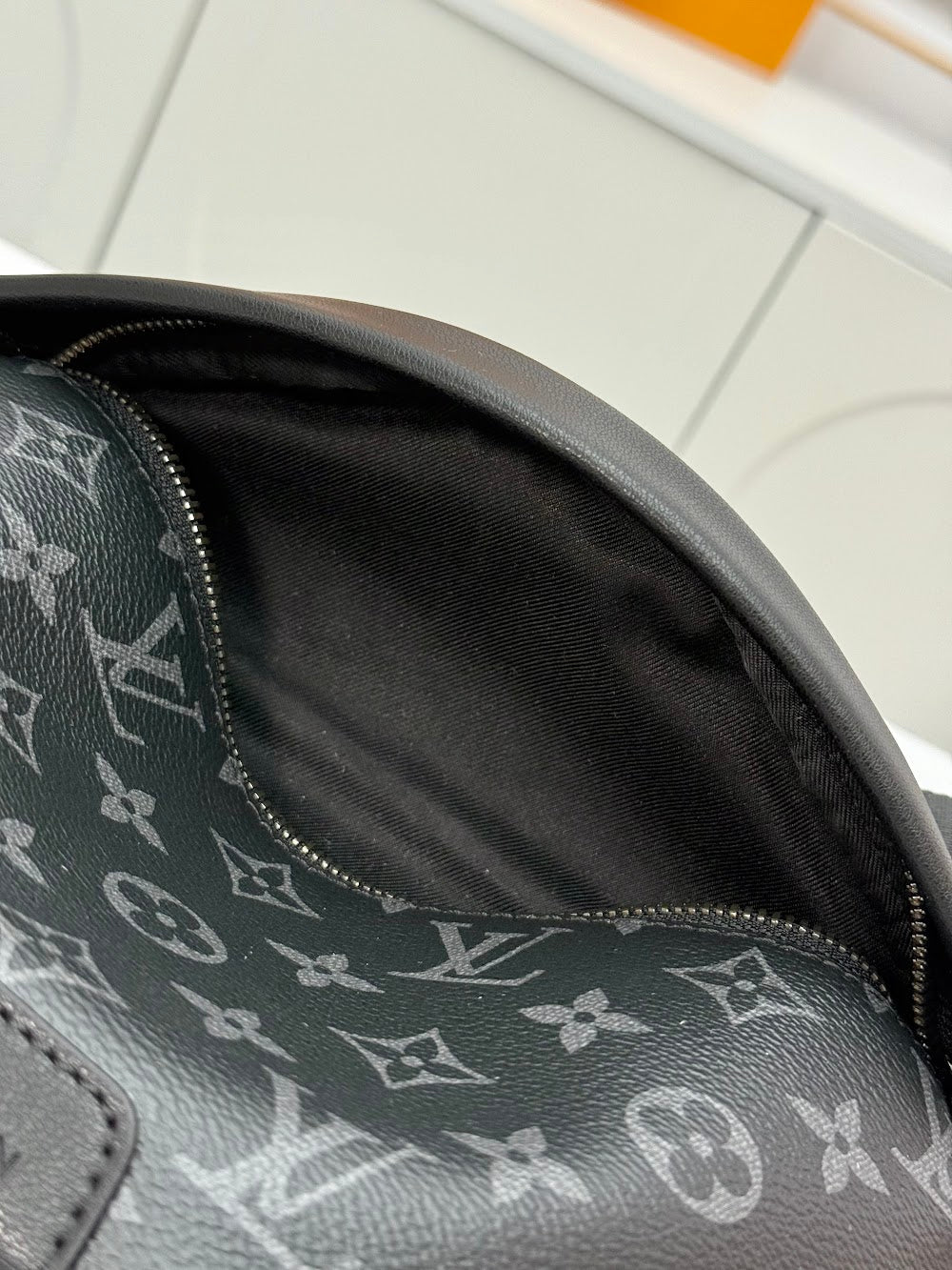 Dragons Bags ln Luxury Bag --71464
