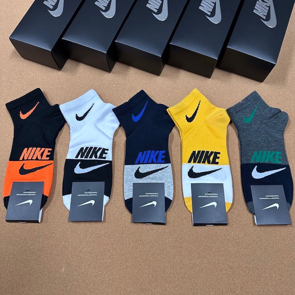 Dragons Bags Premium Luxury Socks --98400