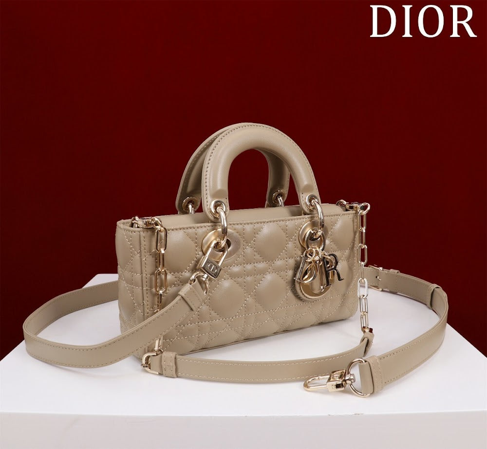 Dragons BagsDiorn Luxury Bag --114768