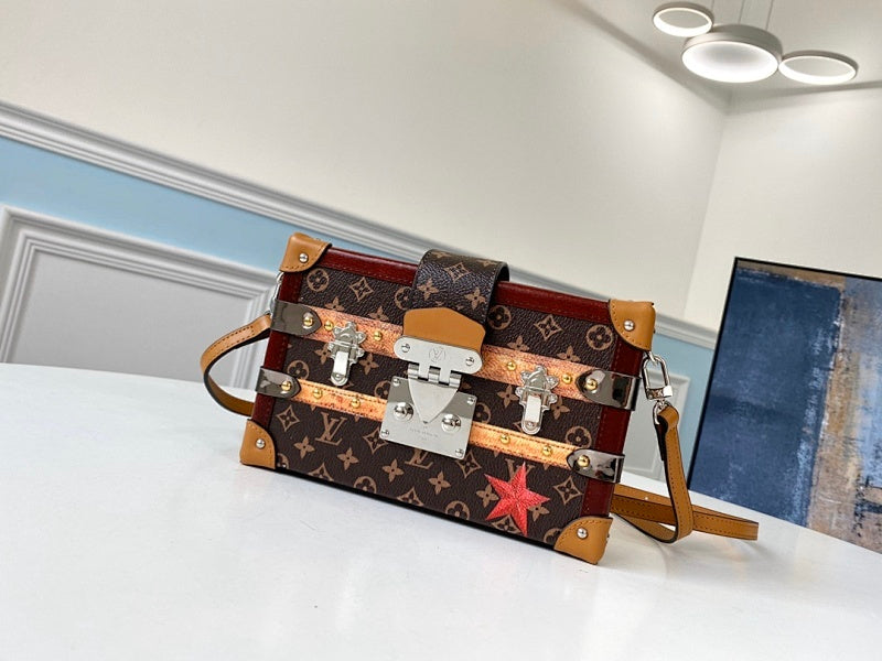 Dragons Bags ln Luxury Bag --59638
