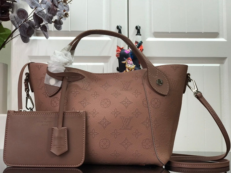Dragons Bags ln Luxury Bag --65991
