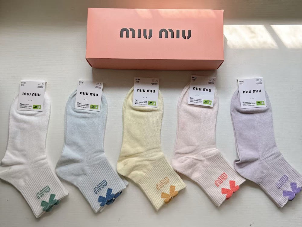 Dragons Bags Premium Luxury Socks --98524