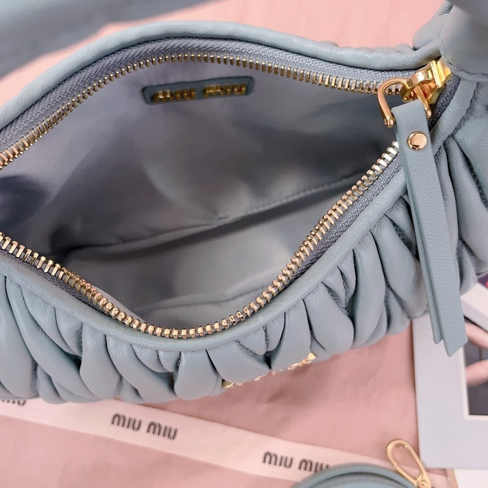Dragons Bags Miun Miun Luxury Bag --122231