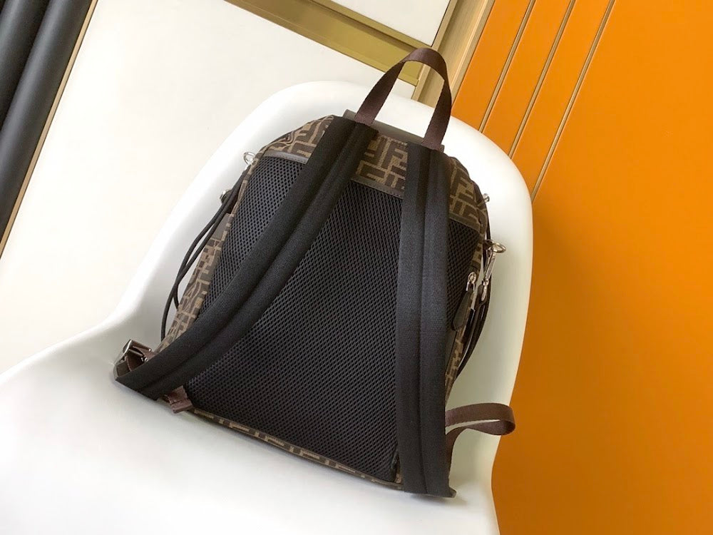 new-luxury-designer-bags-nm15266