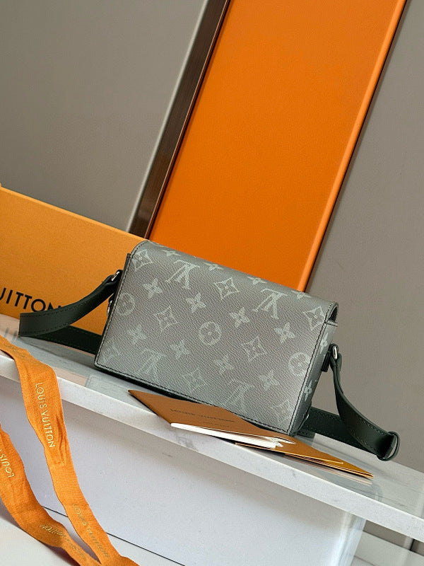 Dragons Bags ln Luxury Bag --70851