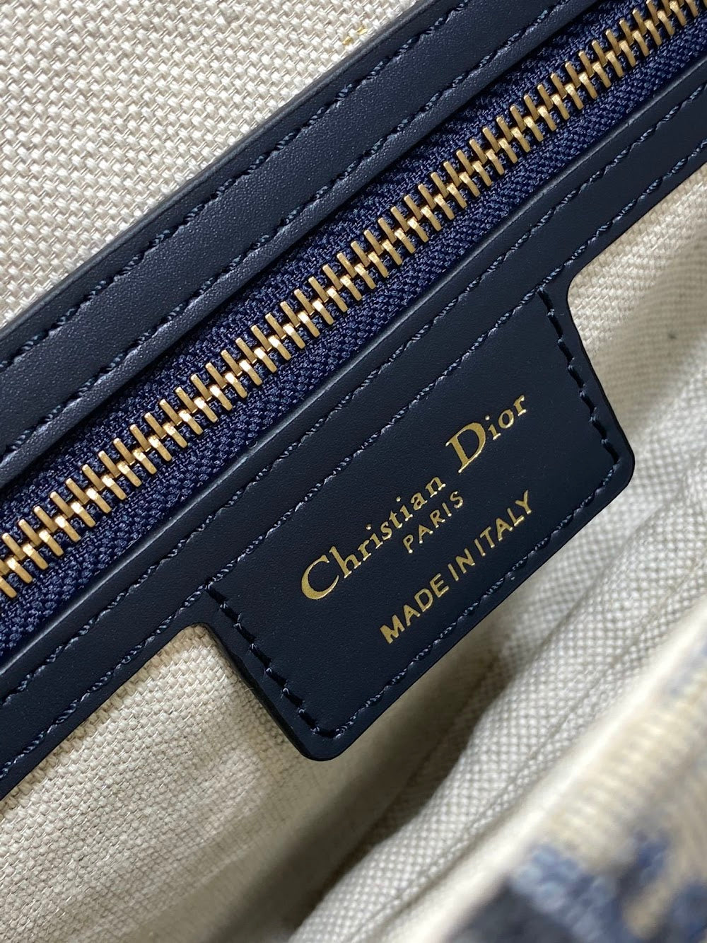 Dragons BagsDiorn Luxury Bag --115015