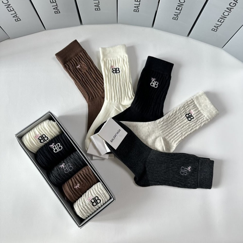Dragons Bags Premium Luxury Socks --97911