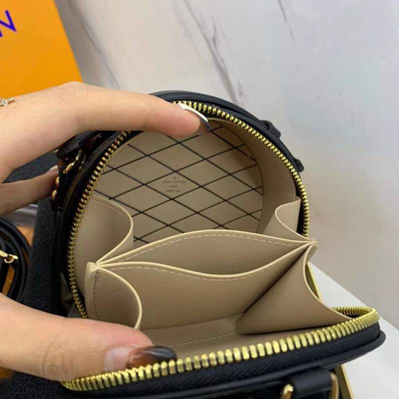 Dragons Bags ln Luxury Bag --59523