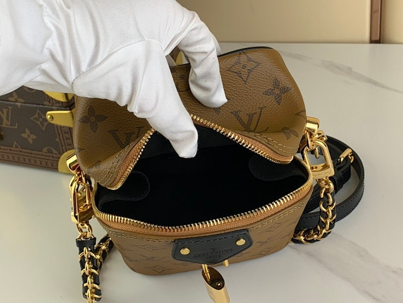 Dragons Bags ln Luxury Bag --58199