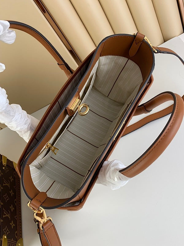 Dragons Bags ln Luxury Bag --58951