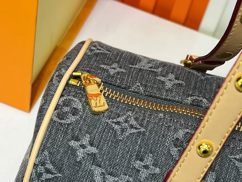 Dragons Bags ln Luxury Bag --76762