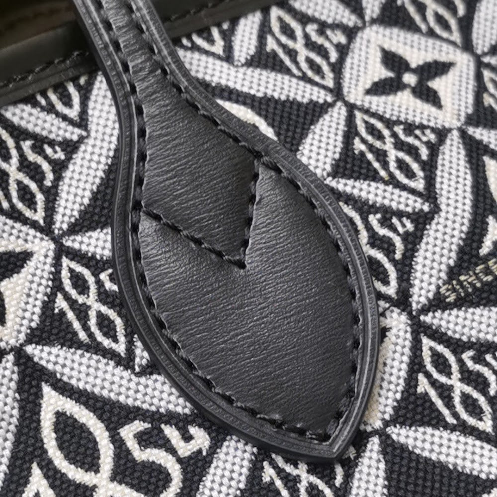 Dragons Bags ln Luxury Bag --60631
