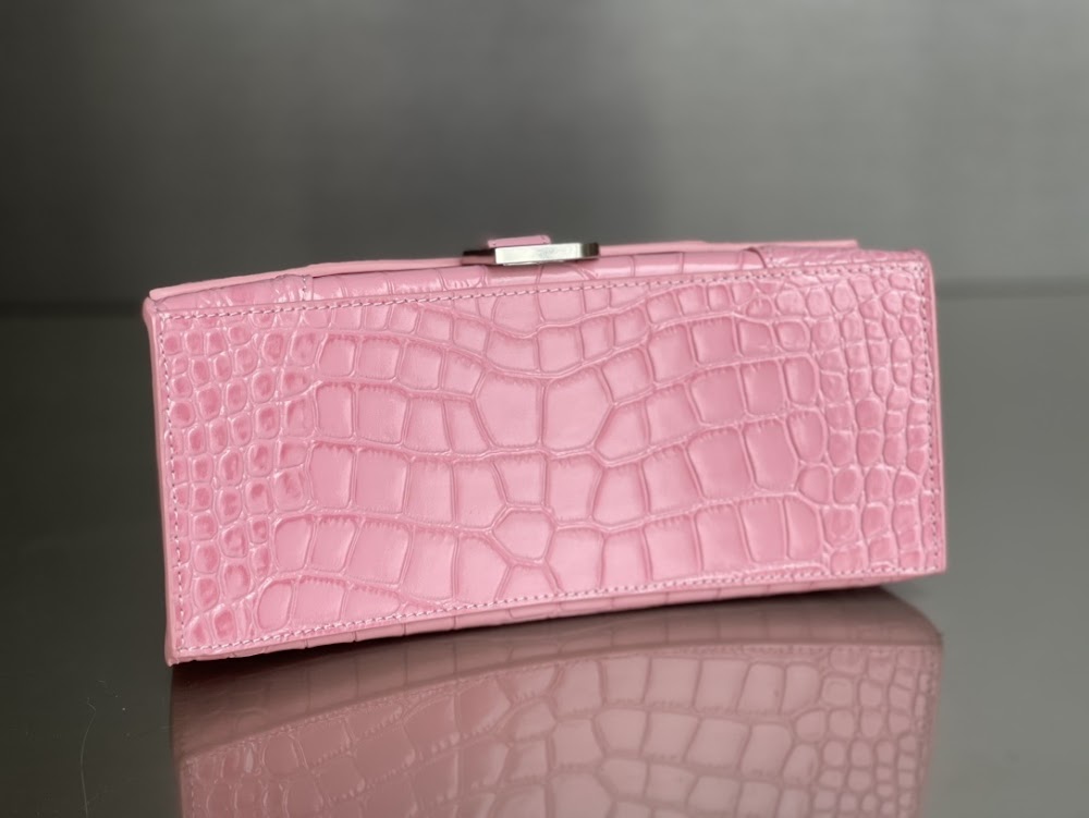 new-luxury-designer-bags-nm10948