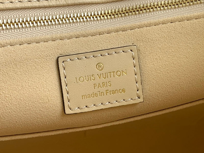 Dragons Bags ln Luxury Bag --68197