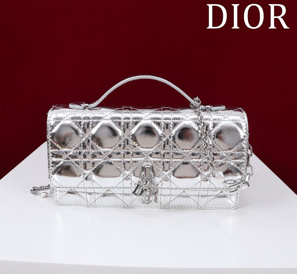 Dragons BagsDiorn Luxury Bag --116171