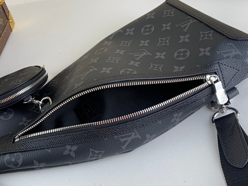 Dragons Bags ln Luxury Bag --61546