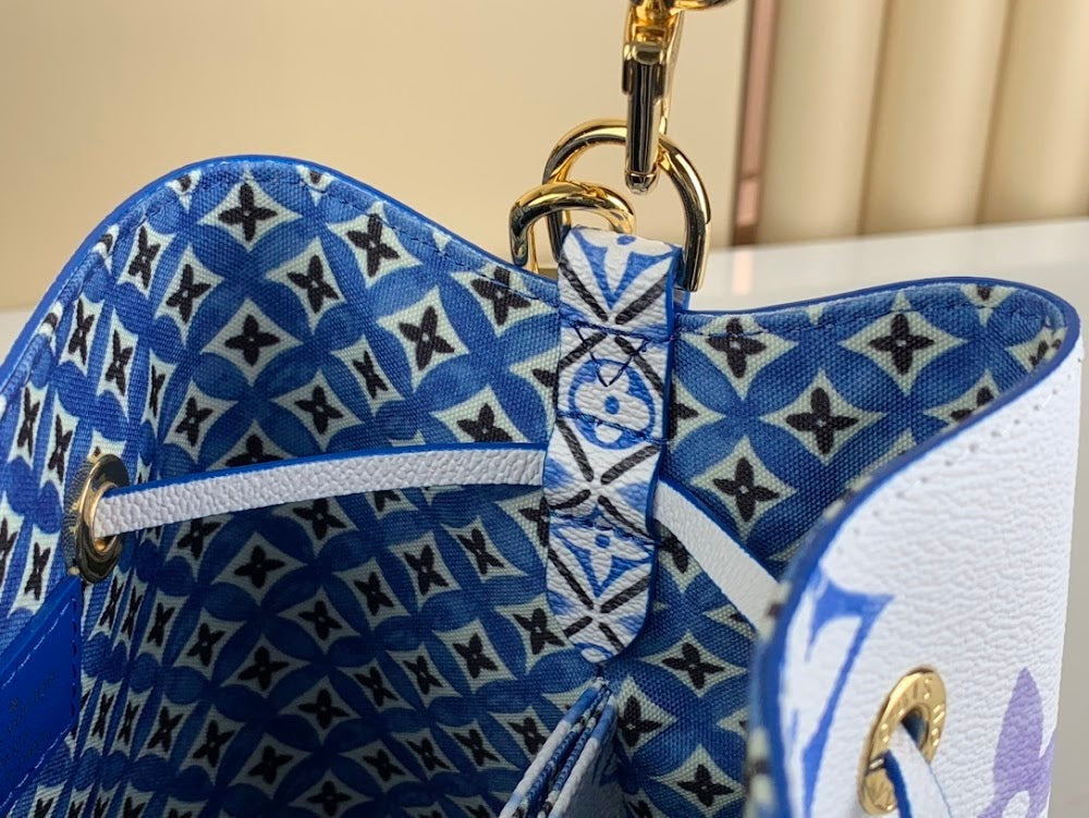 Dragons Bags ln Luxury Bag --68304