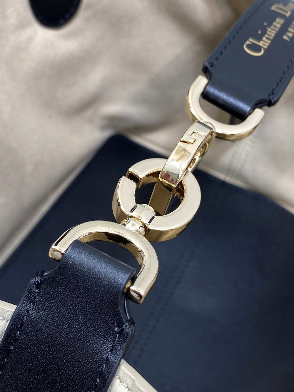 Dragons BagsDiorn Luxury Bag --115973