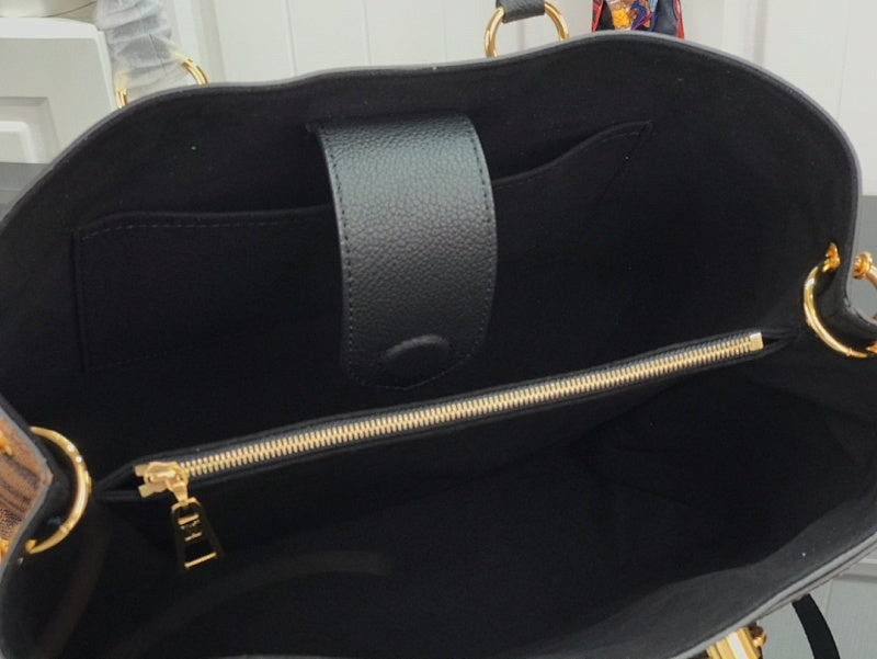 Dragons Bags ln Luxury Bag --57448