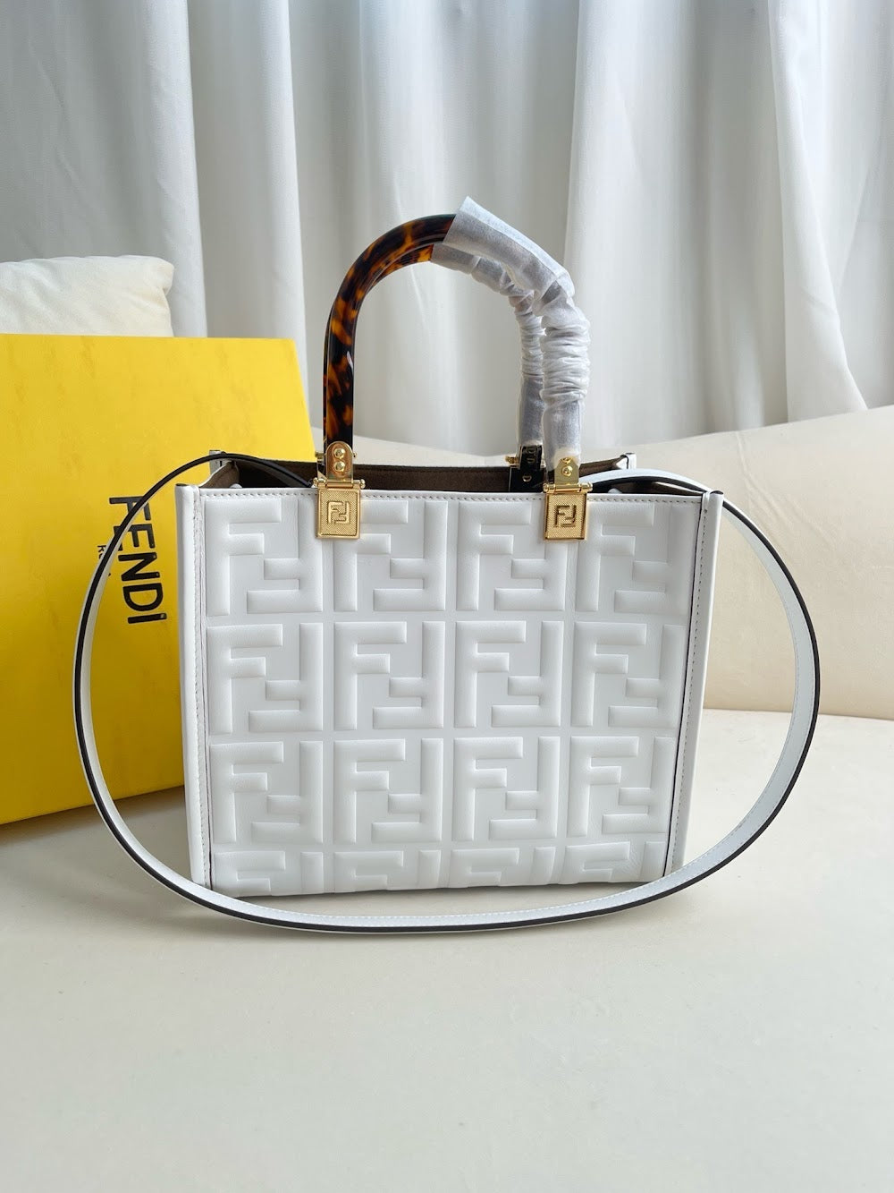 new-luxury-designer-bags-nm15324