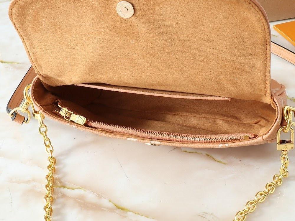 Dragons Bags ln Luxury Bag --76492