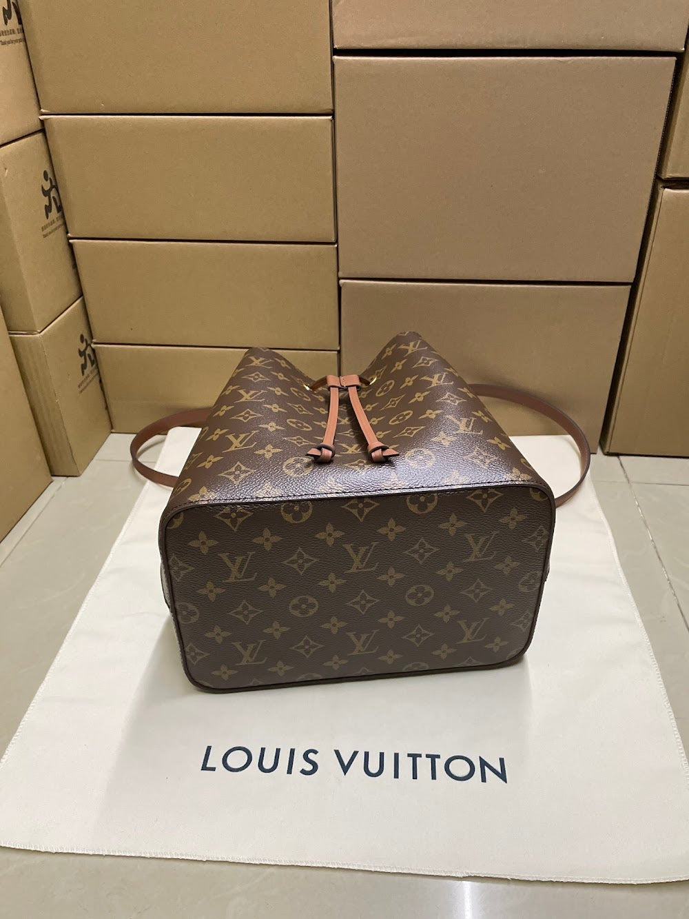 Dragons Bags ln Luxury Bag --96926