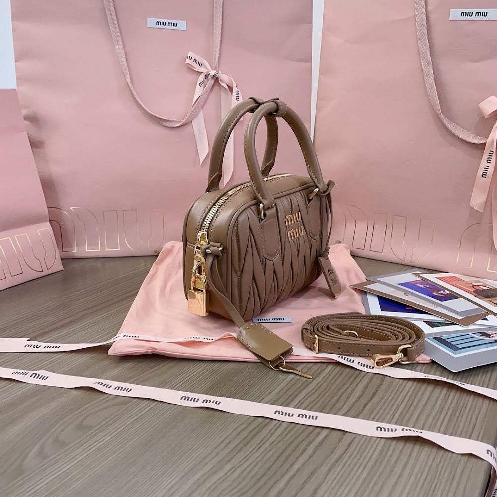 Dragons Bags Miun Miun Luxury Bag --122694