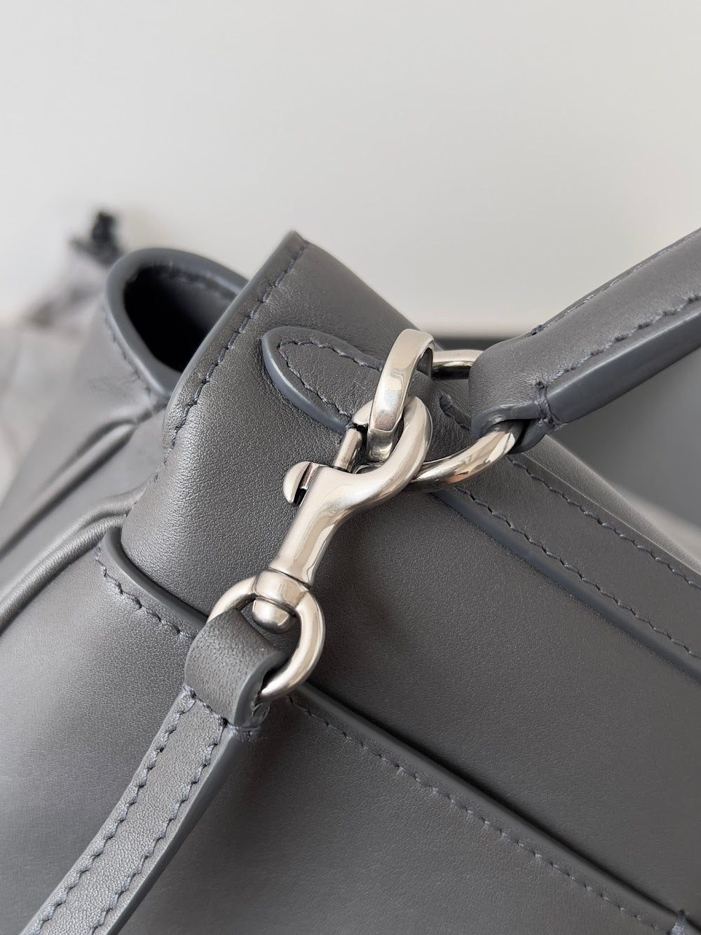 Dragons Bags Balenciaga Luxury Bag --110586