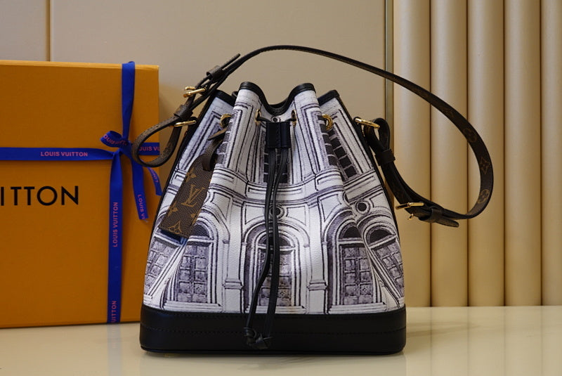 Dragons Bags ln Luxury Bag --60467