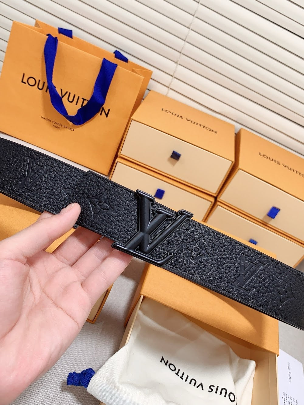 Dragons Bags ln Luxury Belt --106572