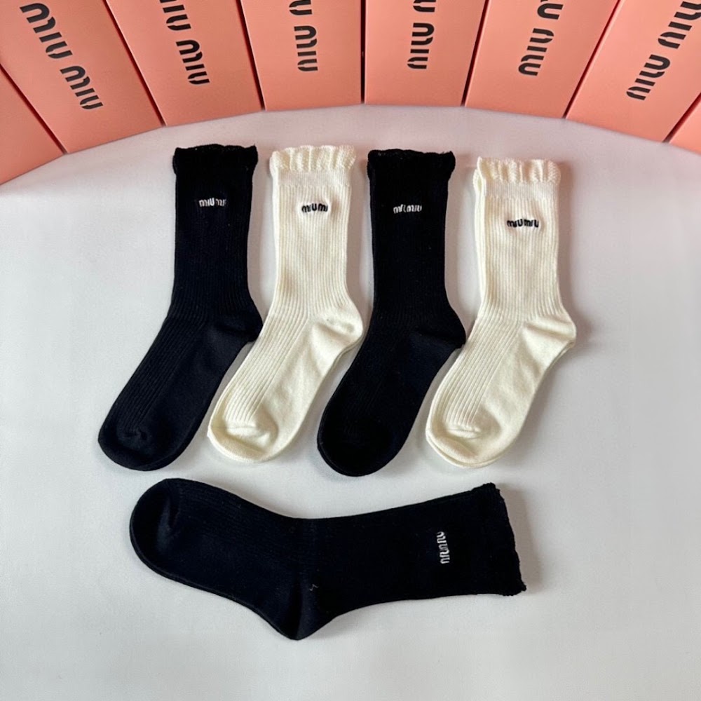 Dragons Bags Premium Luxury Socks --98024