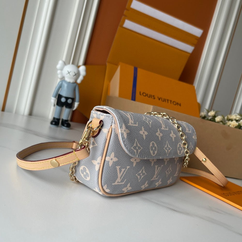 Dragons Bags ln Luxury Bag --76547