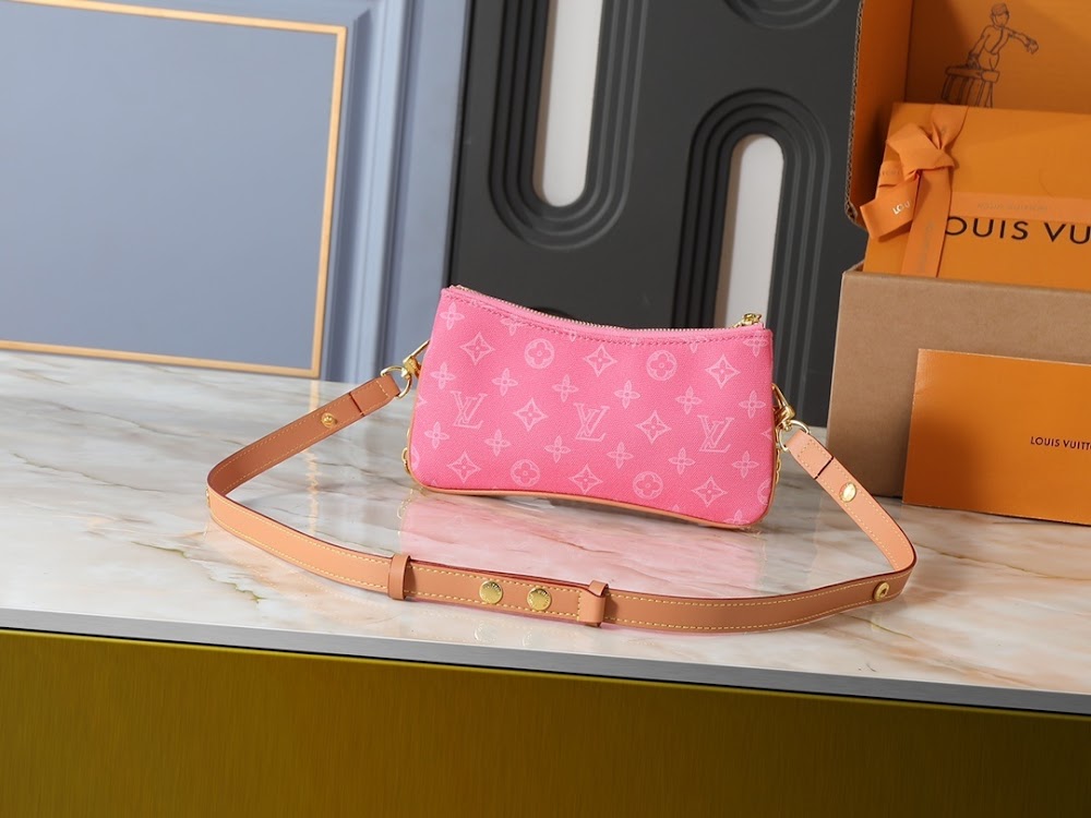 Dragons Bags ln Luxury Bag --77779