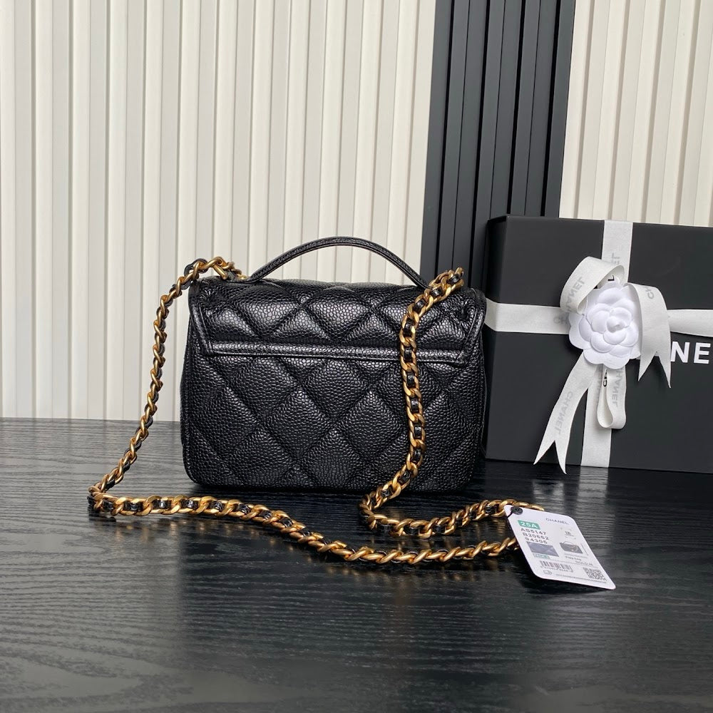 new-luxury-designer-bags-nm10298